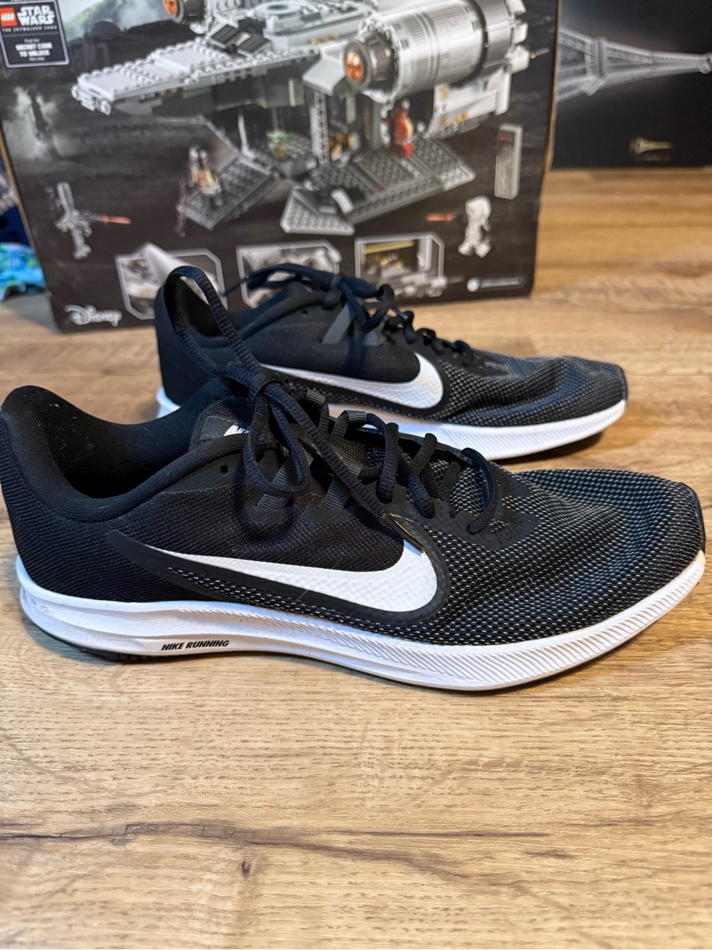 Nike Downshifter 9 Black Anthracite Running Shoes Men’s Size 10.5